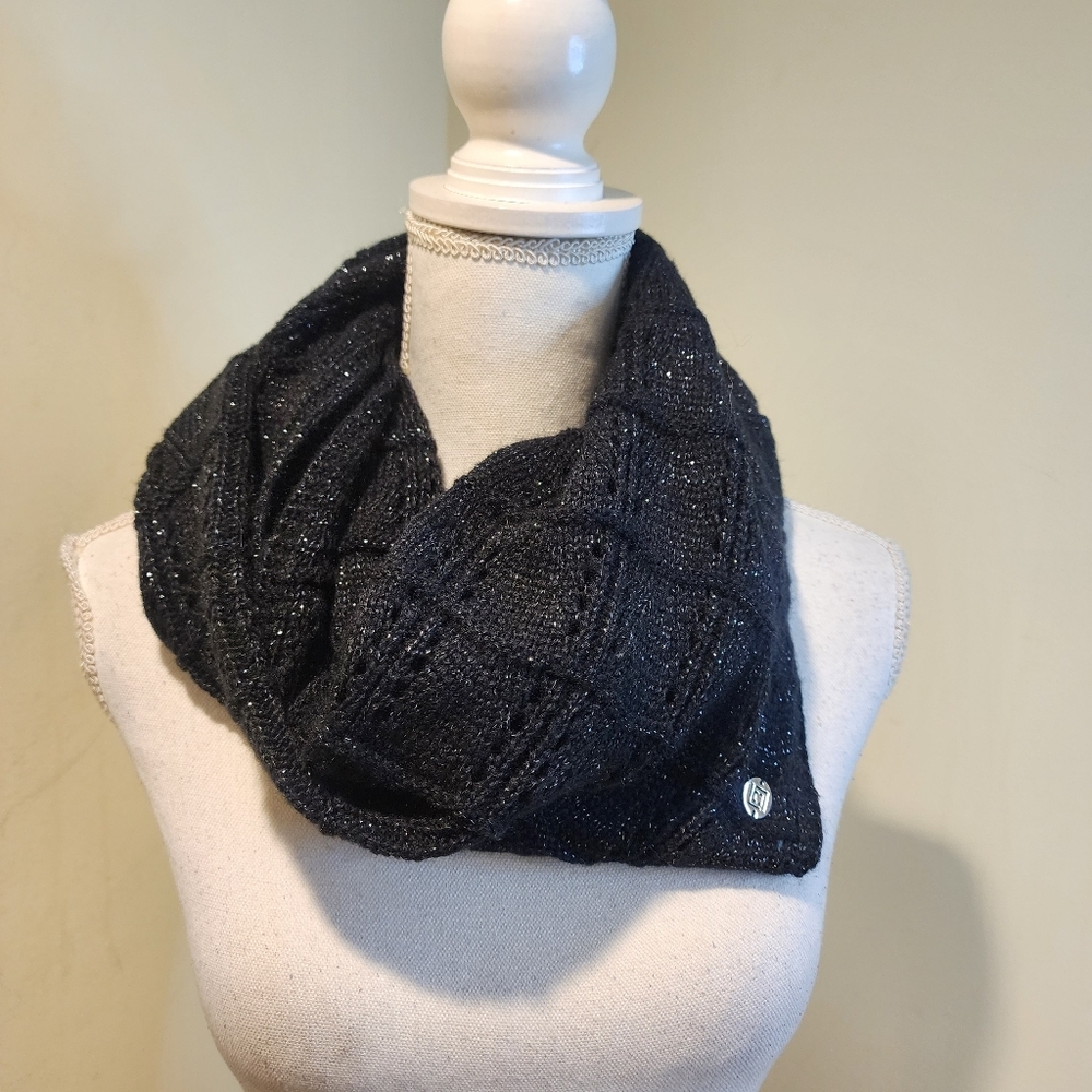 LIZ CLAIBORN Black Knit Infinity Scarf With Silver Threads OS